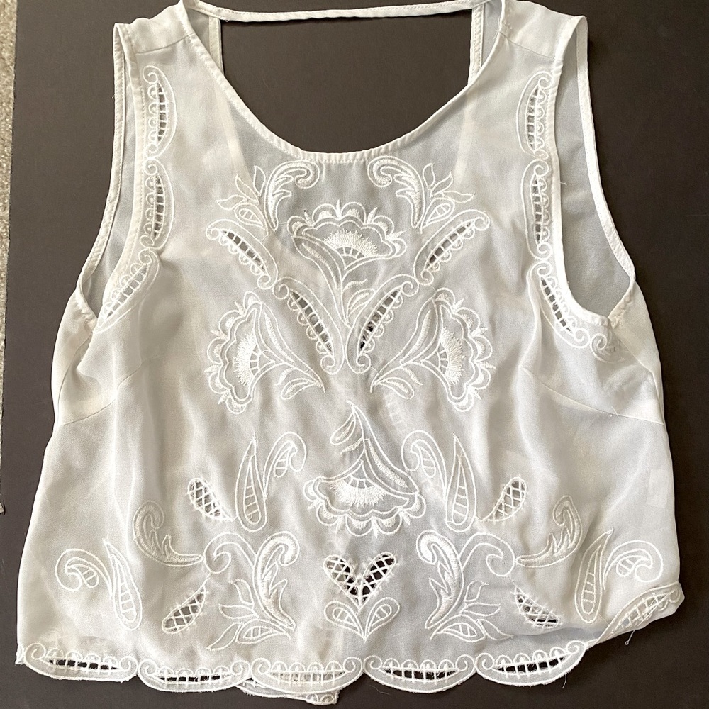 COPY - Brandy Melville Backless Tank ✨